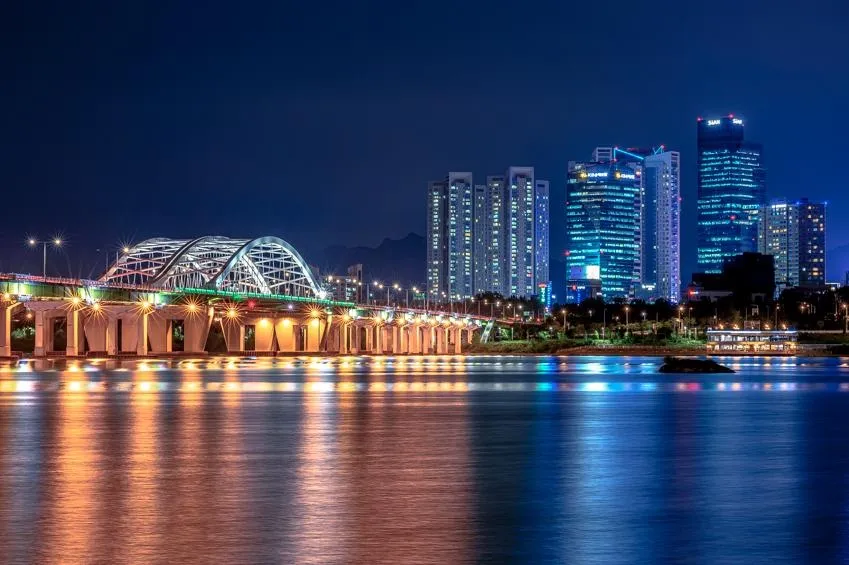 아치교