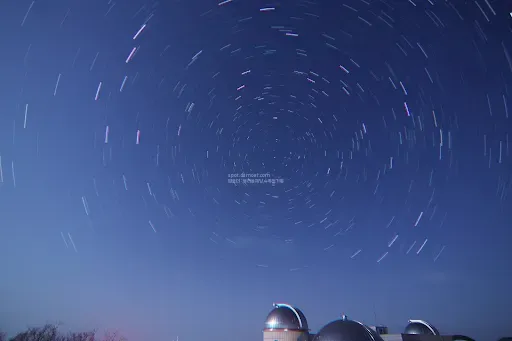 별 궤적
