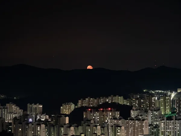 달