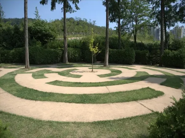 잔디밭
