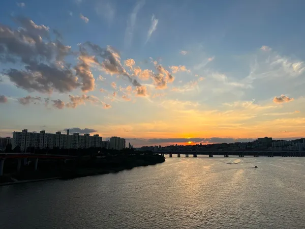 강