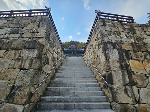돌계단