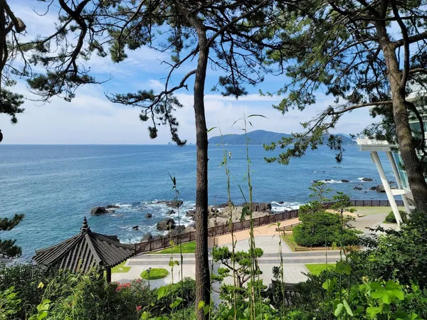 해변 산책로