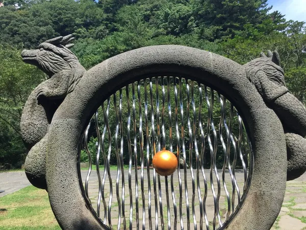 석조 조형물