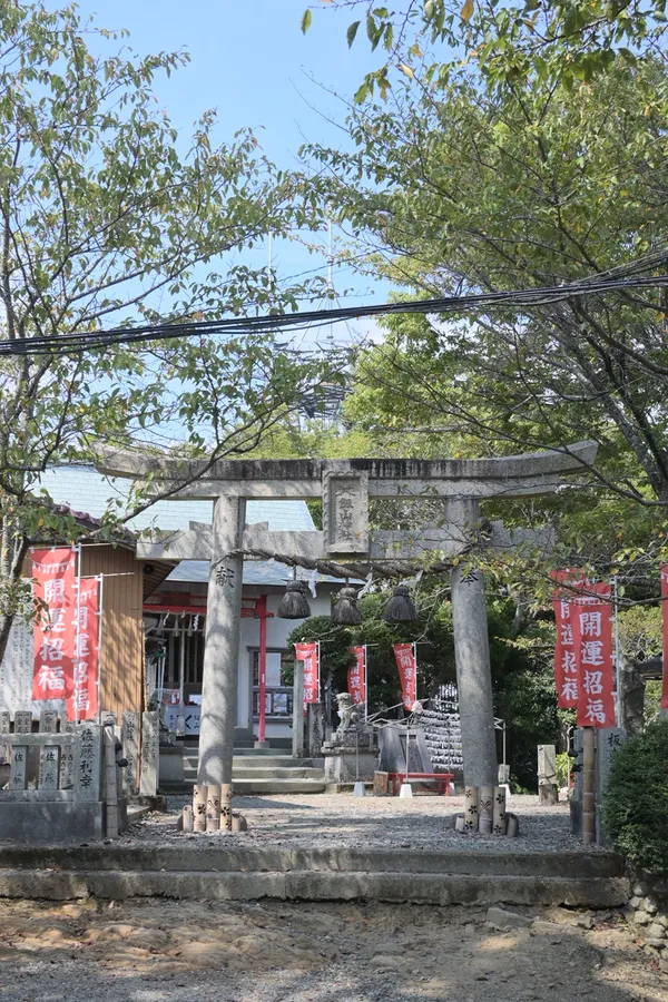 Tsurugiyama Shrine 출사지 사진 2