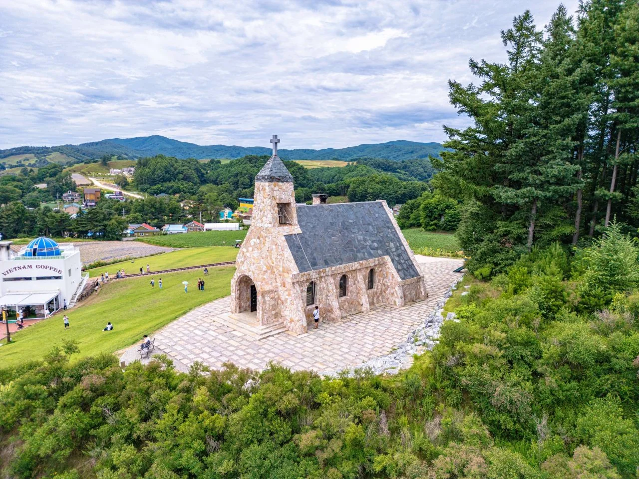 석조 교회