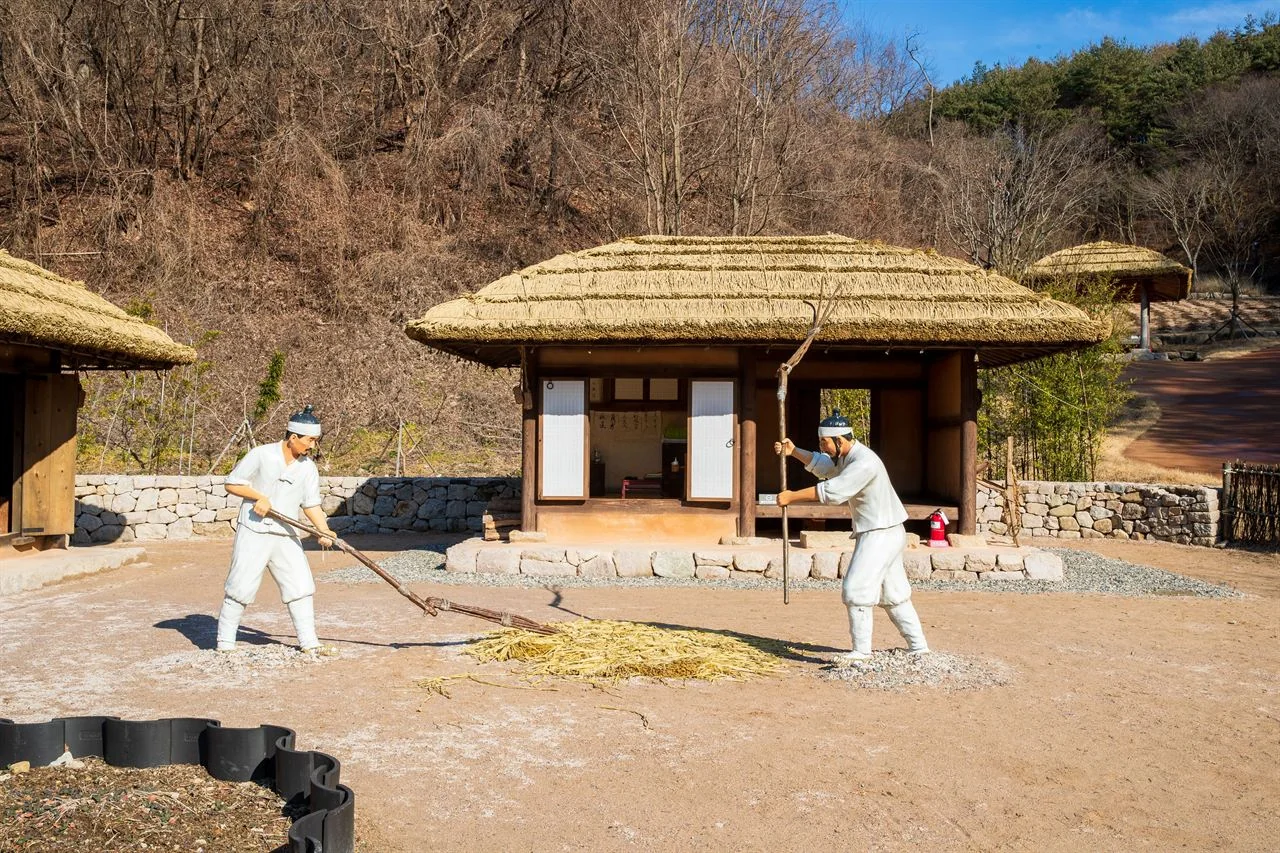 초가집