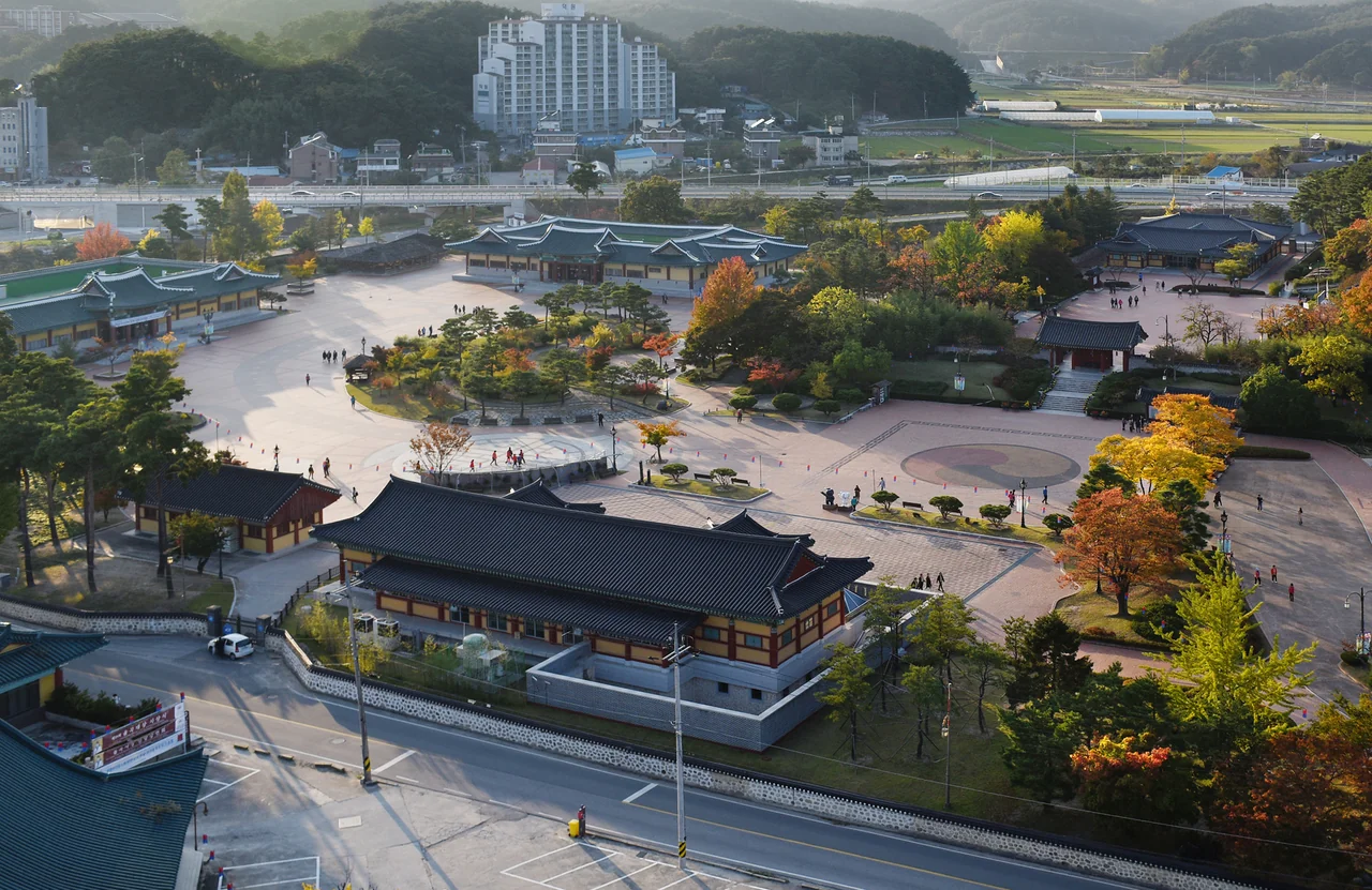 전통 기와 건물
