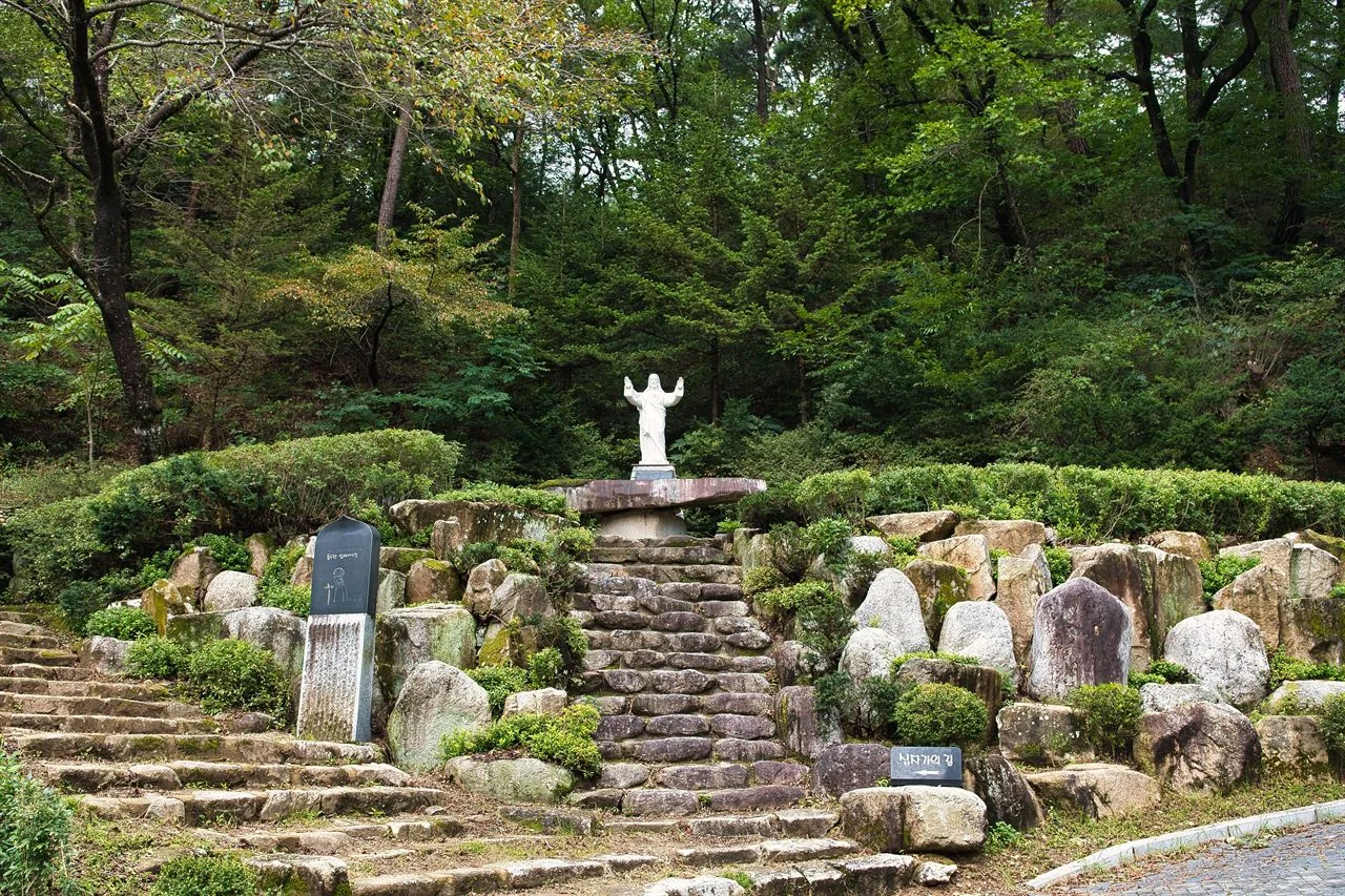 석상