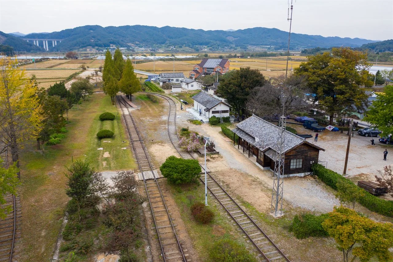철로