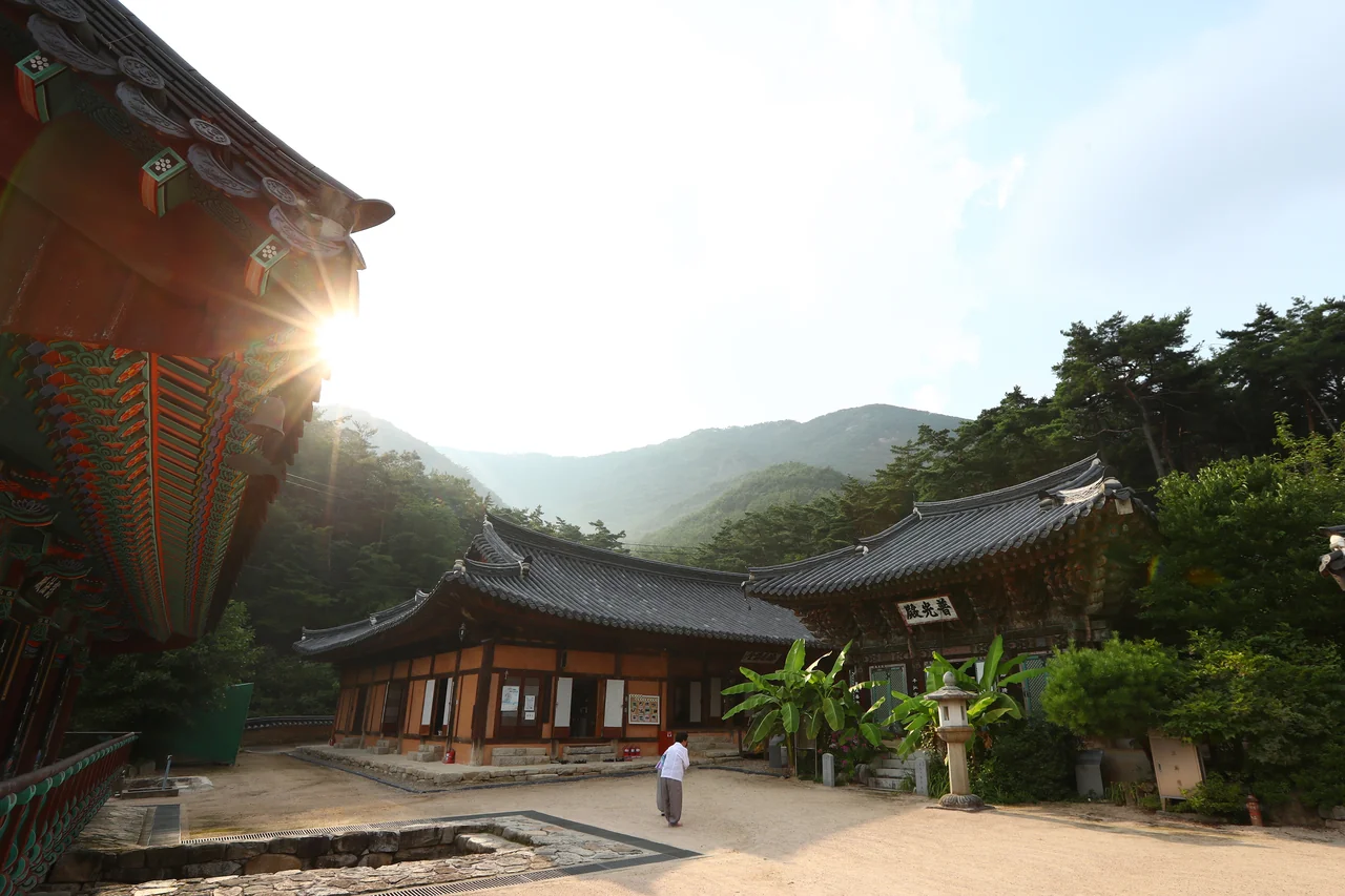 사찰