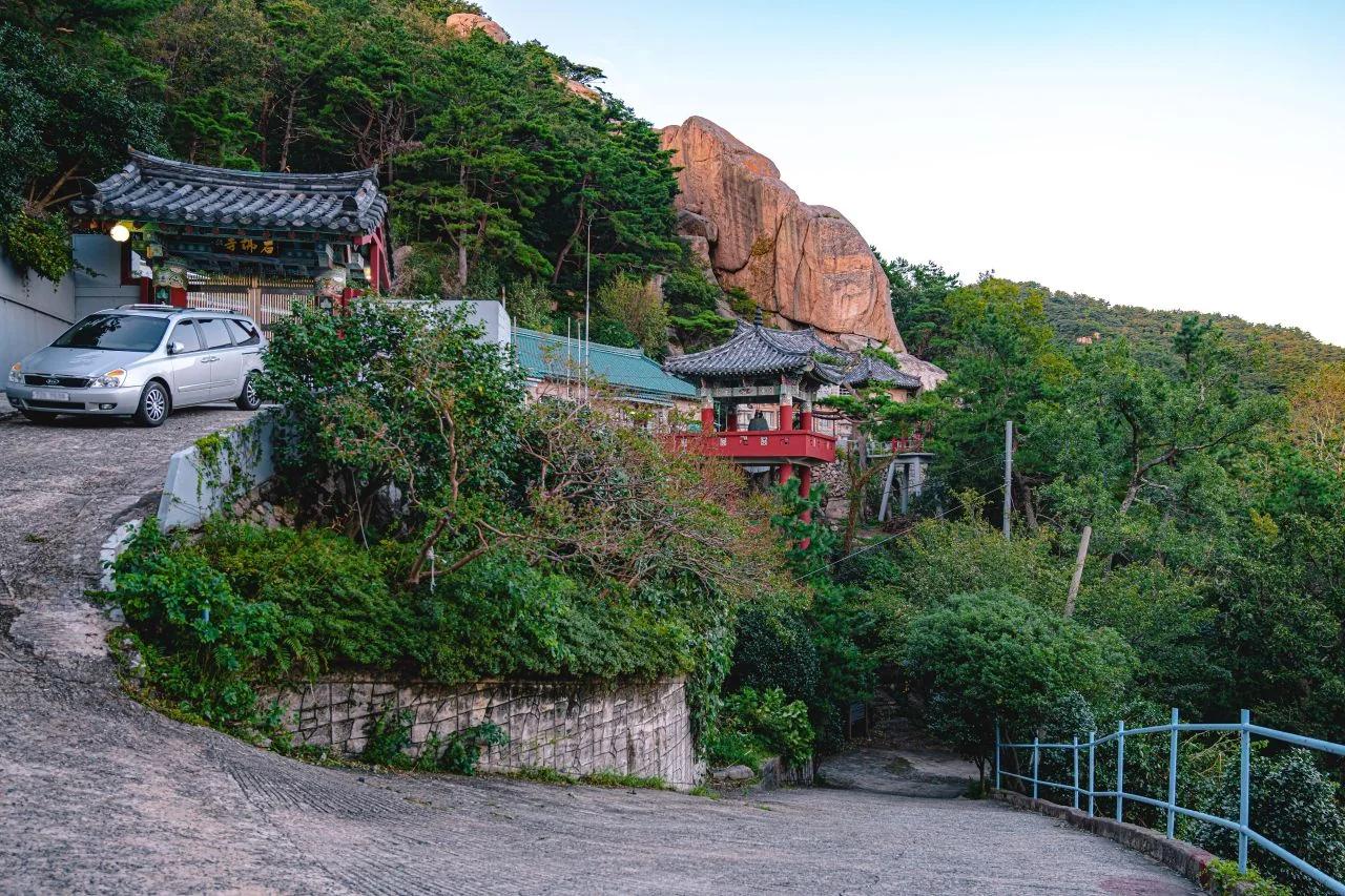 사찰