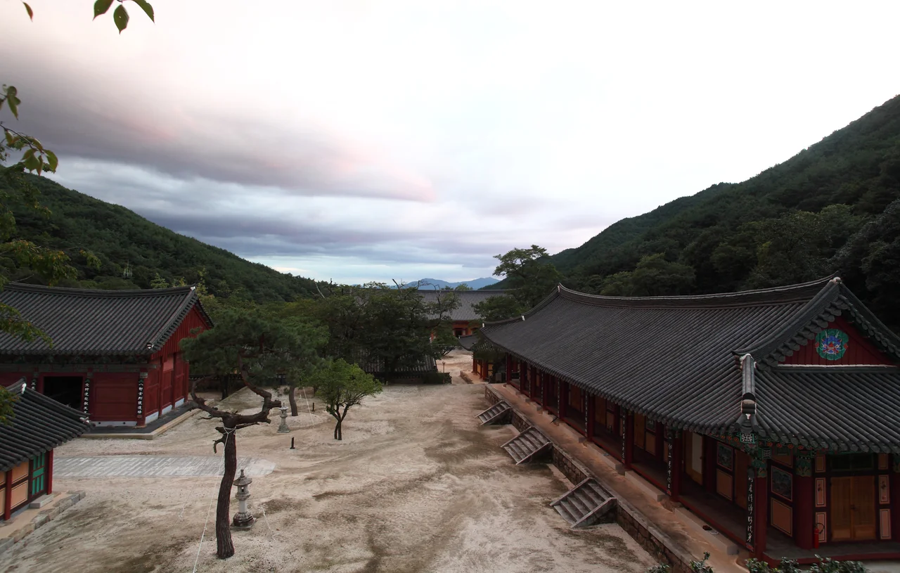 사찰