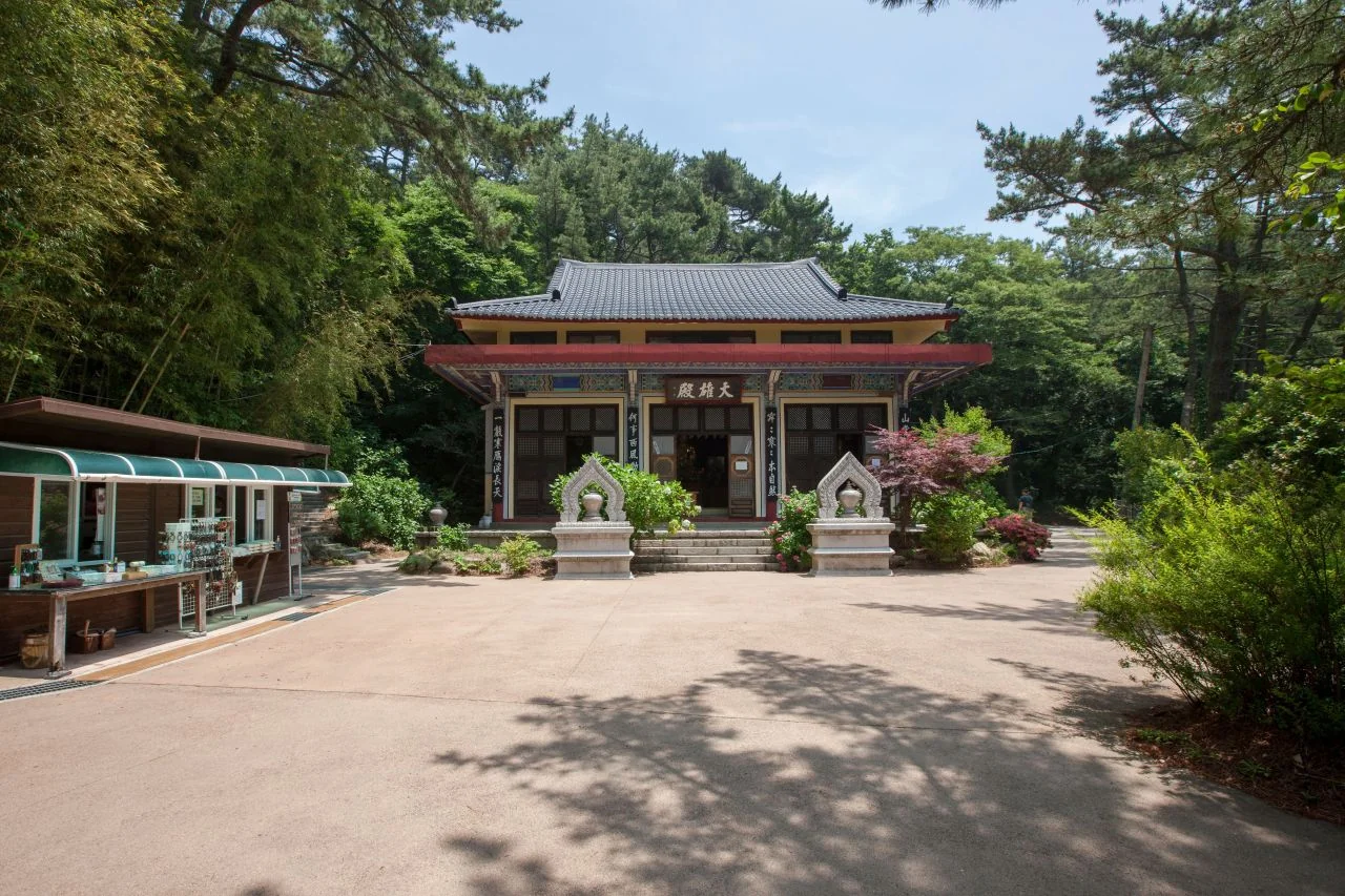 사찰 대웅전
