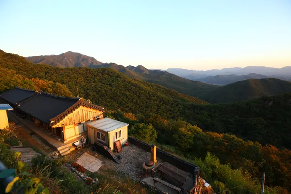 사찰