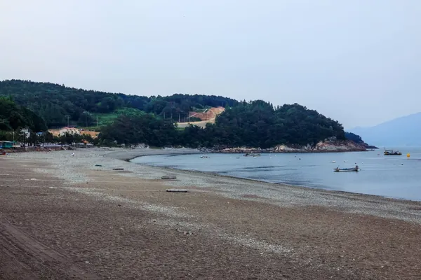 자갈해변